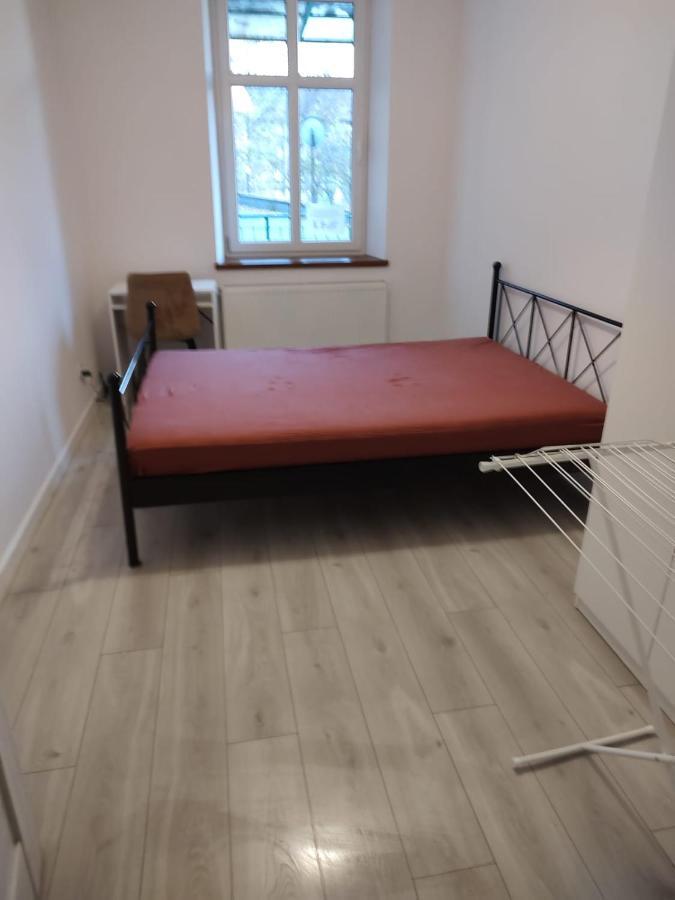 Tanie Noclegowanie Katovice Exteriér fotografie