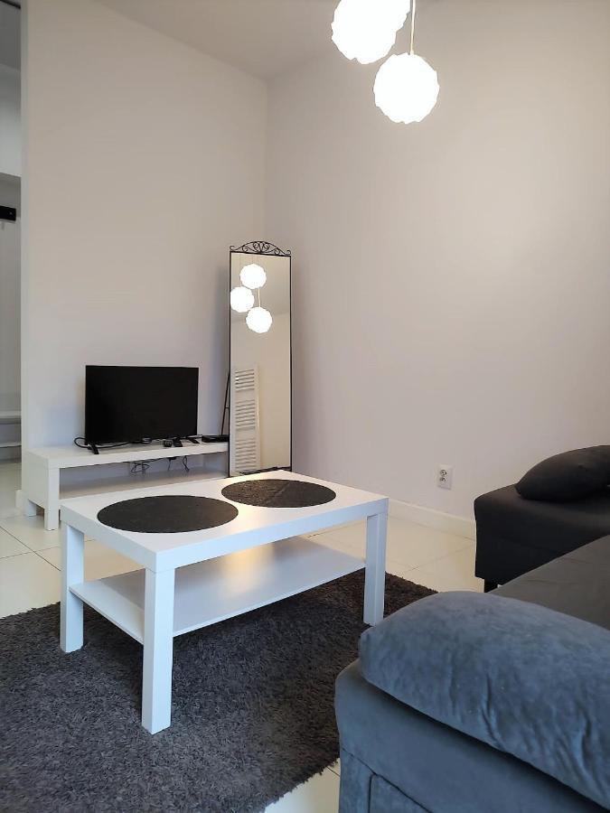 Tanie Noclegowanie Katovice Exteriér fotografie