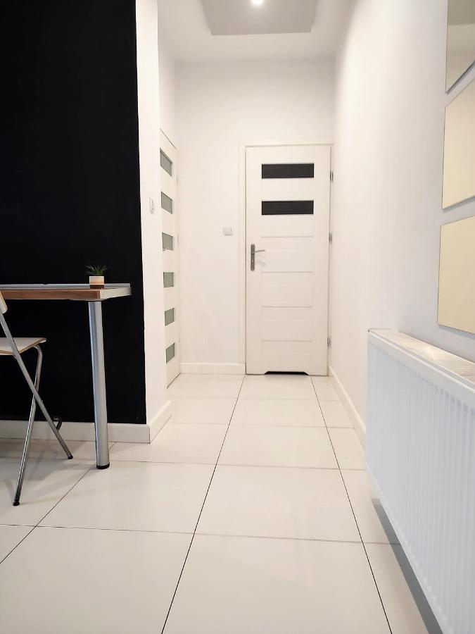 Tanie Noclegowanie Katovice Exteriér fotografie