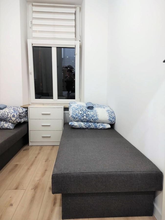 Tanie Noclegowanie Katovice Exteriér fotografie